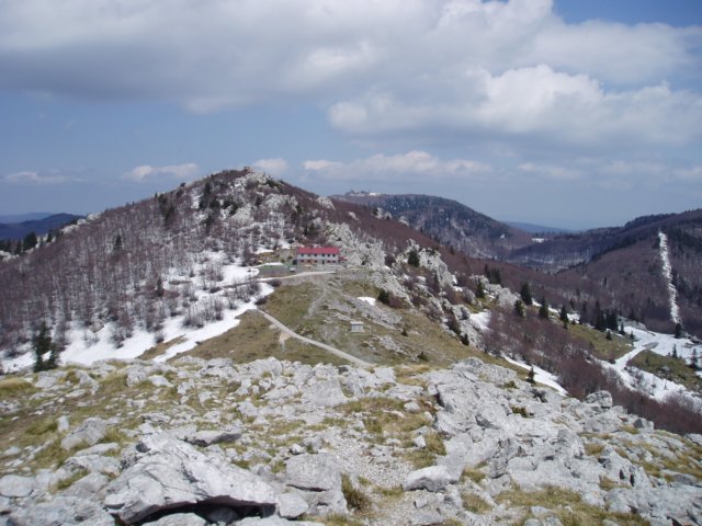 northernvelebitzavizanmountainhut1594m.jpg